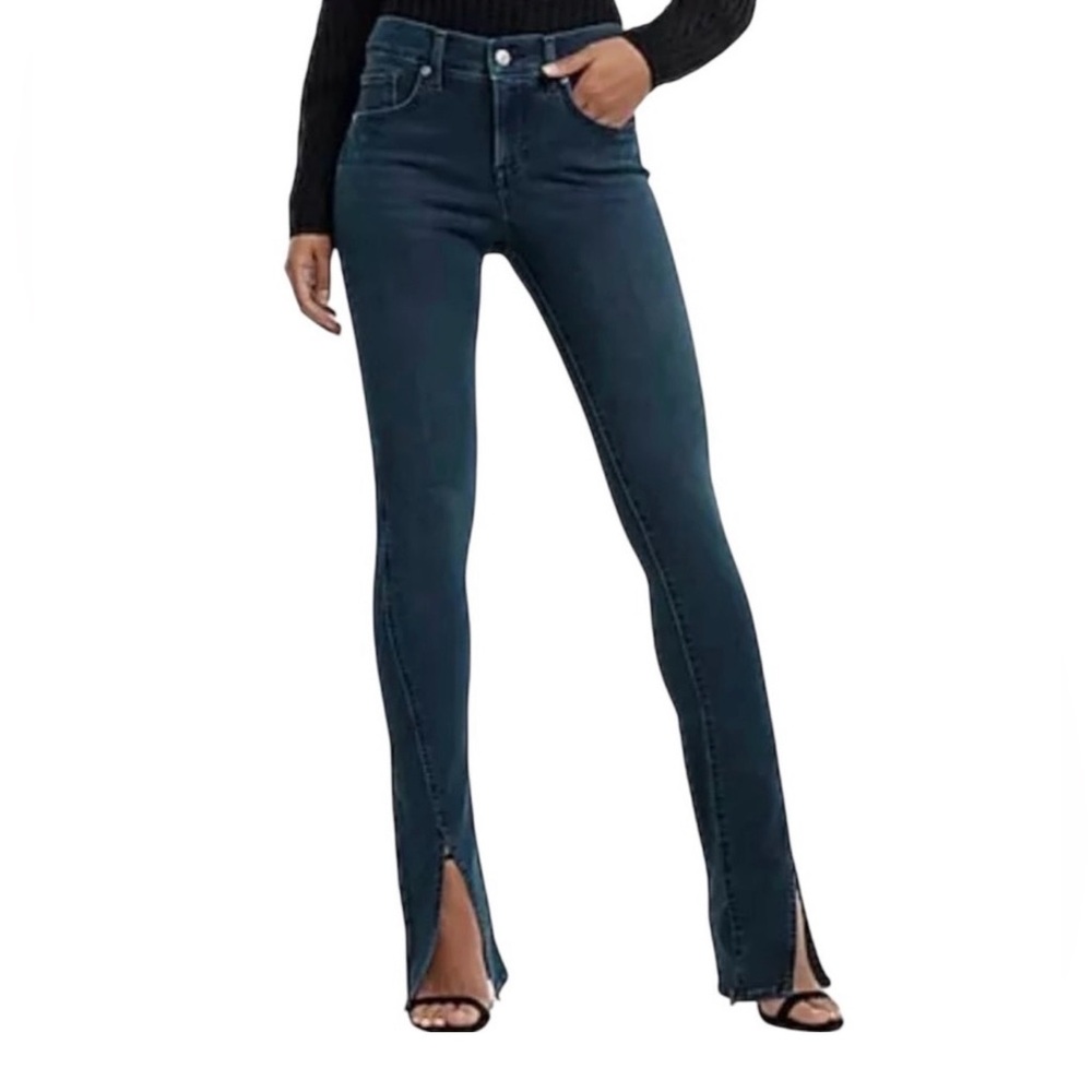 Express sky scraper mid rise Dark Blue Women’s Jeans size small fits 0/2/4